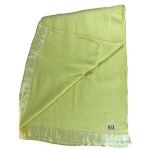 Vtg Pepperell Woolen Mills Yellow Wool Blend Blanket 72” X 84” Satin Trim Warm
